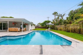 Luxury Designer Delray Beach. 10 Min to the Beach!